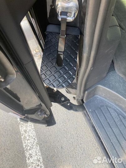 Ступень для подъема на крышу