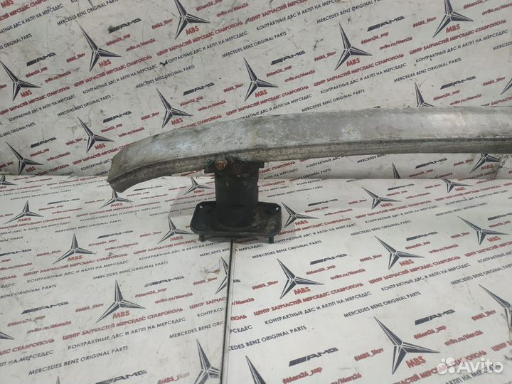 Усилитель заднего бампера w211 Mercedes