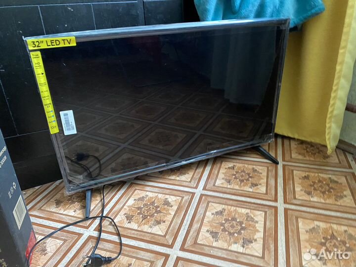 Телевизор BQ 3202B 32