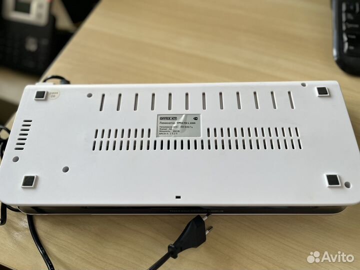 Ламинатор Office kit L2305