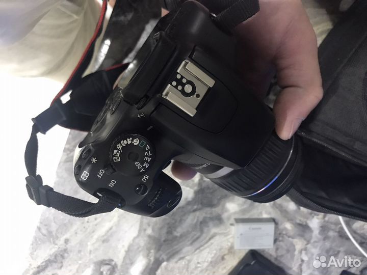 Фотоаппарат canon 1000d