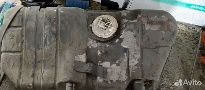 Топливный бак