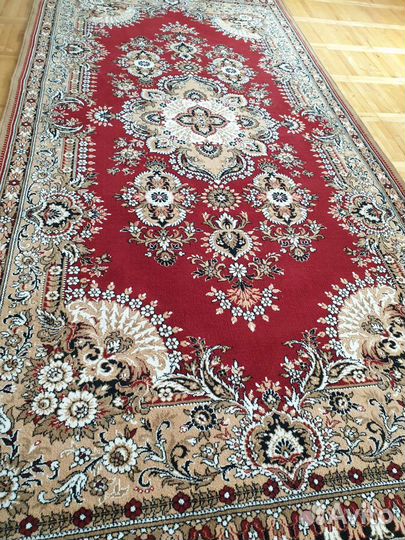 Ковер шерстяной