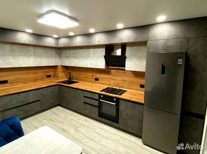 Кухонный гарнитур 