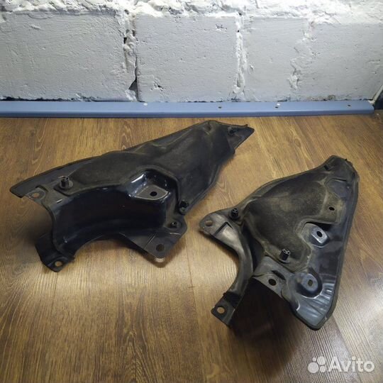 Водосток передний левый Nissan Teana J32 седан 2.5