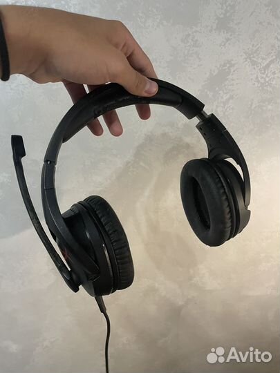 Беспроводные наушники hyperx