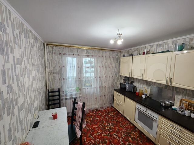 3-к. квартира, 81 м², 5/16 эт.