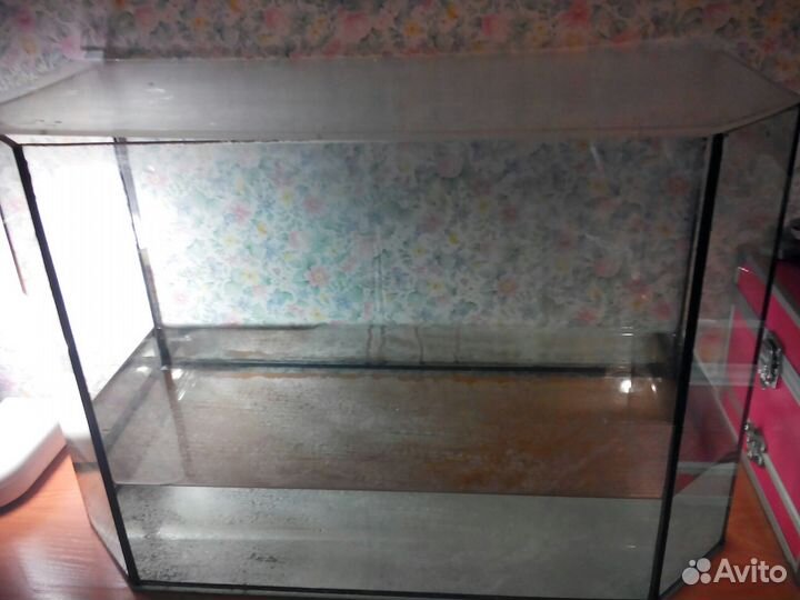 Продам б у аквариум