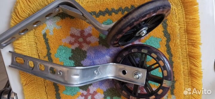 Колёса дополнительные для велосипеда