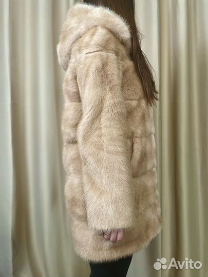Шуба норковая с капюшоном