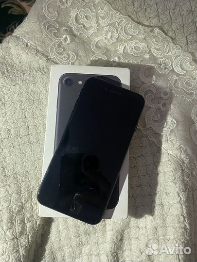 iPhone 7, 32 ГБ