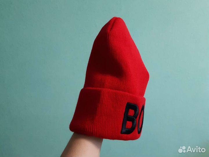 Детская шапка размер примерно с 6 месяцев до года