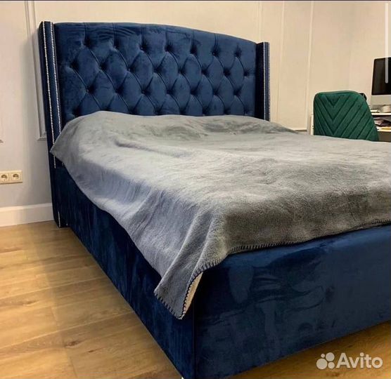 Кровать двухспальная новая с ящиками