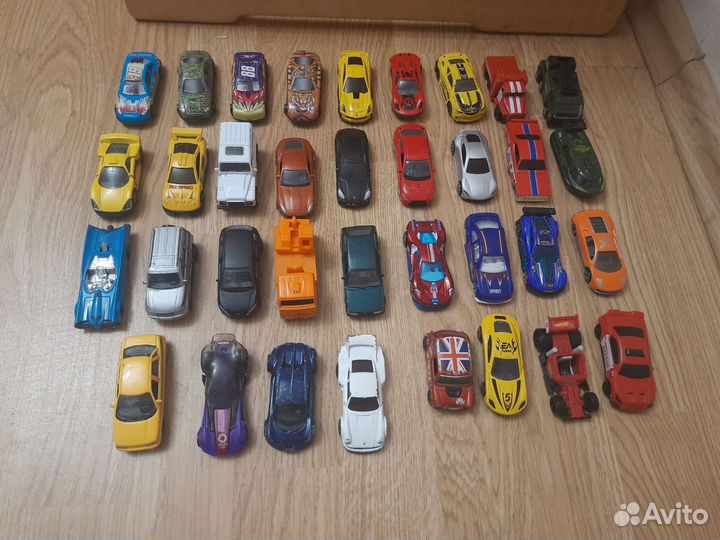 Машинки металлические