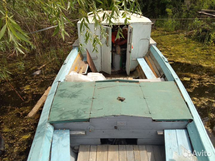 Лодка гулянка