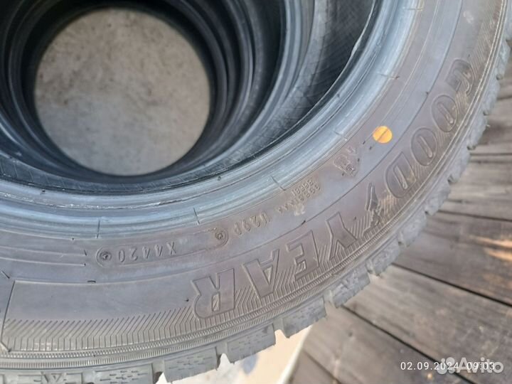 Goodyear Ice Navi 7 175/65 R14