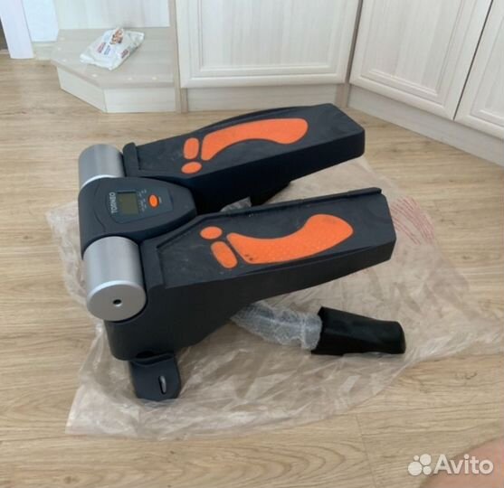 Тренажер степпер поворотный Torneo