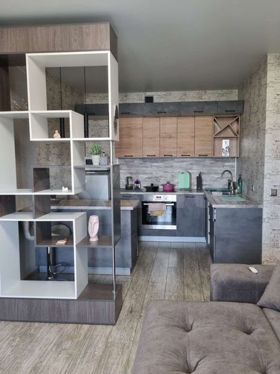 2-к. квартира, 70 м², 7/12 эт.