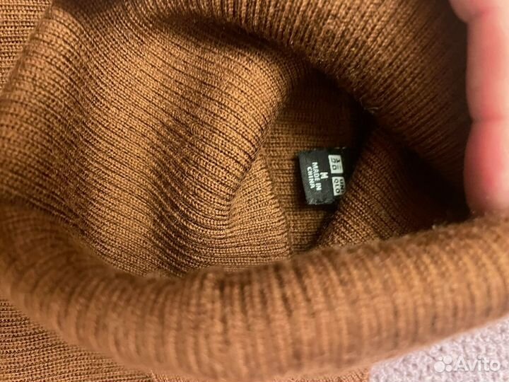 Uniqlo водолазка р44/46 нежная шерсть