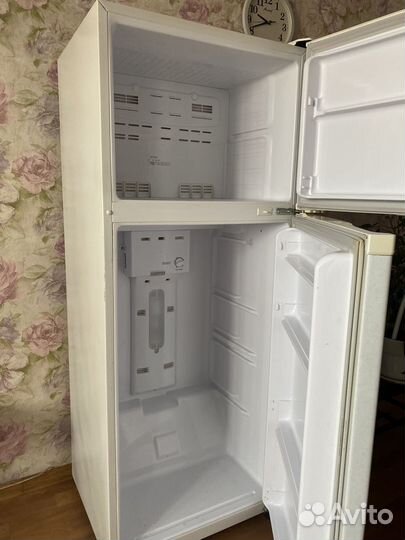 Холодильник daewoo