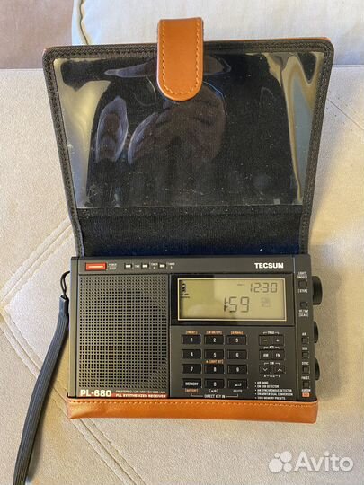 Цифровой сканирующий радиоприемник Tecsun PL 680