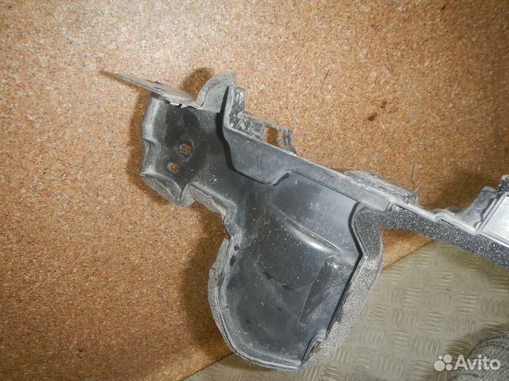 Воздуховод радиатора правый, Geely -coolray (20)