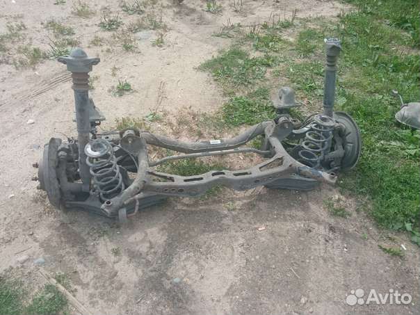 Задняя балка golf 5