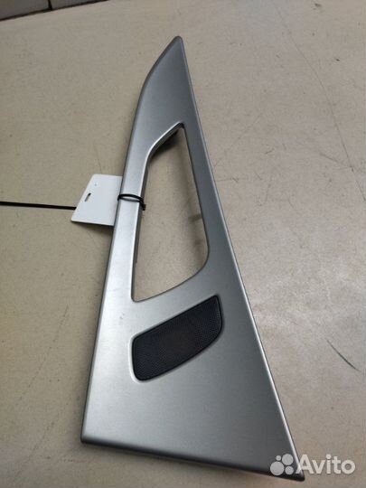 Накладка двери декоративная задняя правая Audi A6