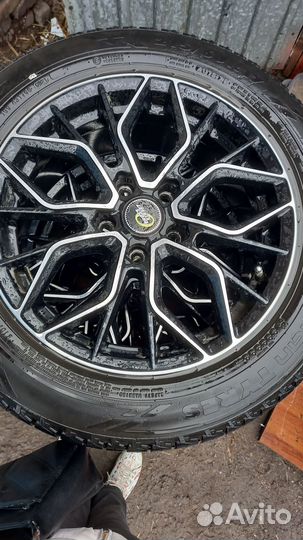 Колеса в сборе r17 215/60