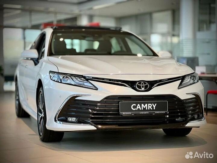 Toyota Camry 2.5 AT, 2023