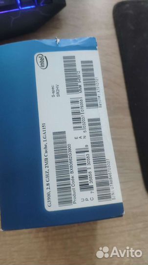 Новый процессор в боксе с кулером G3900 Intel