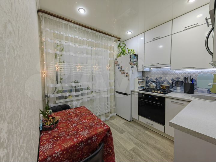 1-к. квартира, 30 м², 4/5 эт.