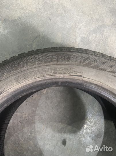 Gislaved Nord Frost 200 225/50 R17