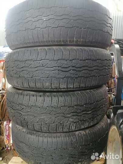 Bridgestone Dueler H/T D687 225/65 R17 101H