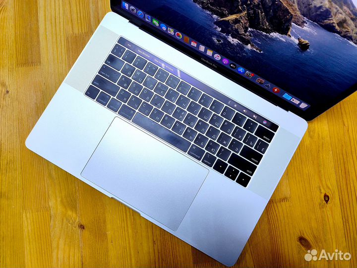 MacBook Pro 15 2018 i9 32/512 новый АКБ art1319