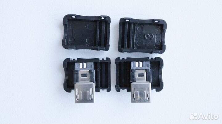 Разьем microUSB 