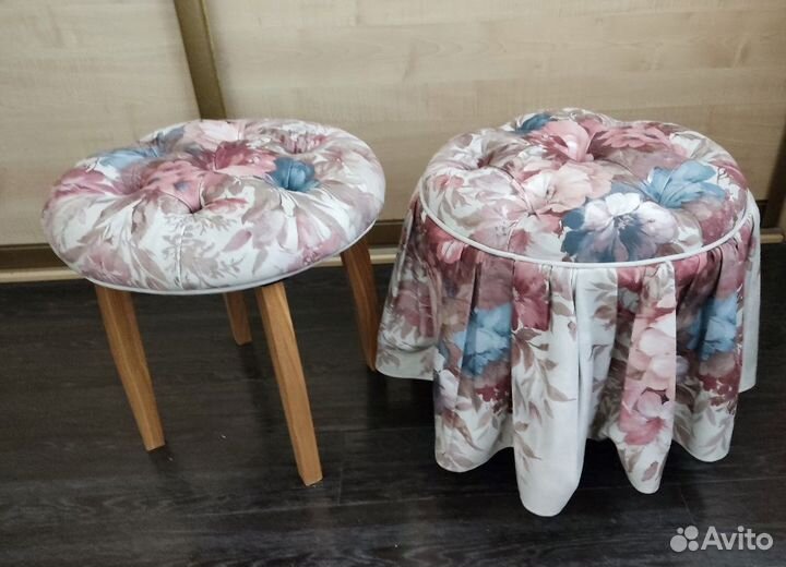 Банкетка-оттоманка с юбкой, пуф, каретная стяжка