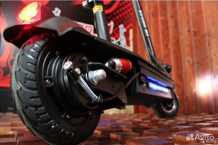 Электросамокат с сиденьем