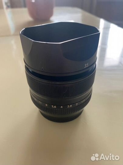 Фотообъектив Fujifilm XF 35mm f/1.4