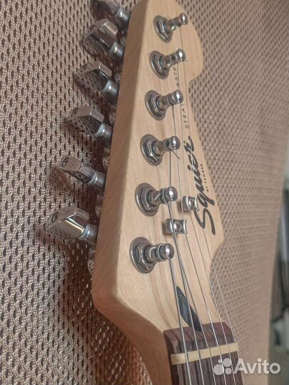 Электро гитара Fender Squier Bullet Stratocaster