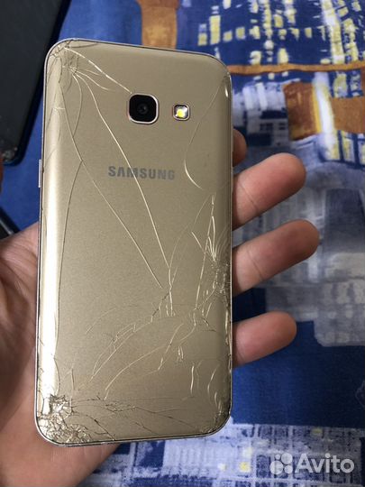 Samsung Galaxy A3 (2017) SM-A320F/DS, 2/16 ГБ