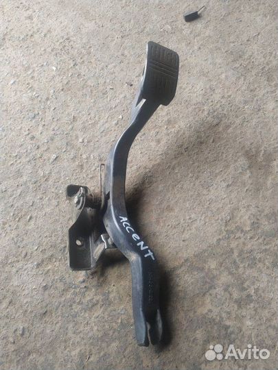 Педаль газа Hyundai Accent седан G4EC(1.5L 102Л.С