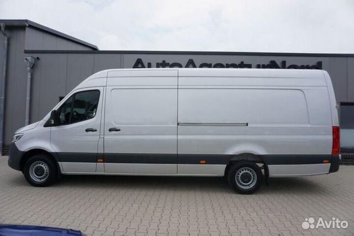 Mercedes-Benz Sprinter цельнометаллический, 2022