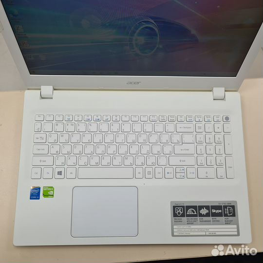 Красивый Acer 15,6