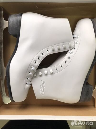 Коньки фигурные Atemi Onyx