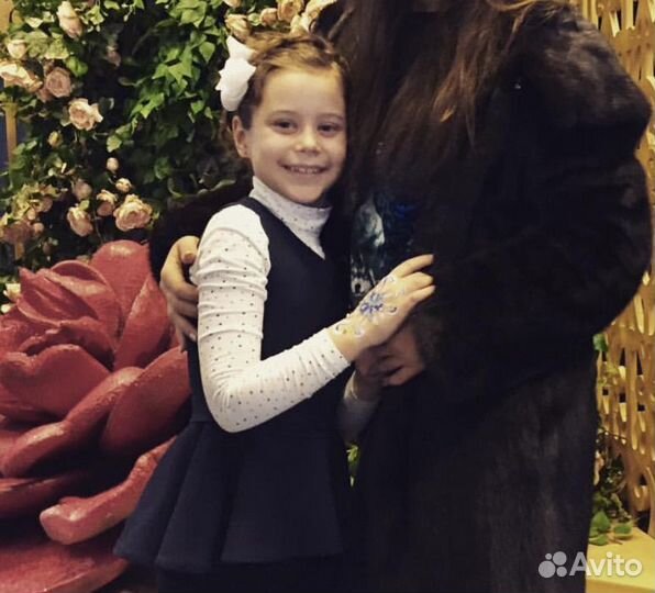 Безрукавка для девочки