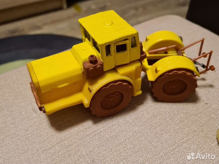 Трактор Кировец к 700 СССР 1:43 пластик