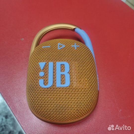 JBL clip 4