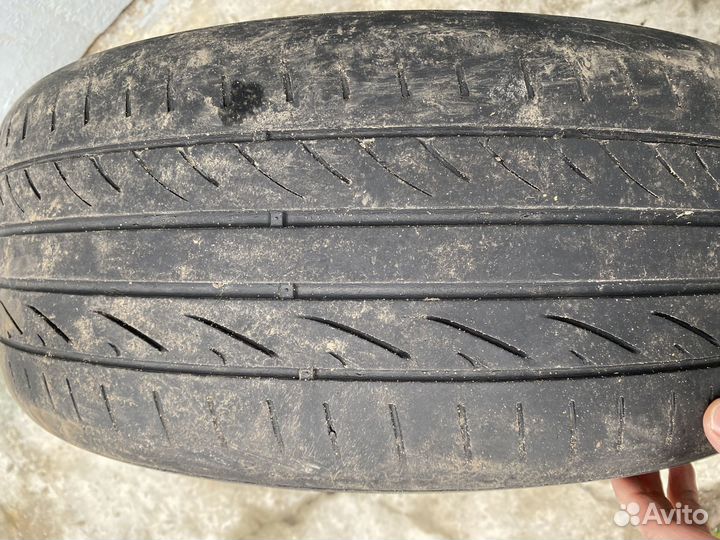 Hankook DL02 215/55 R17