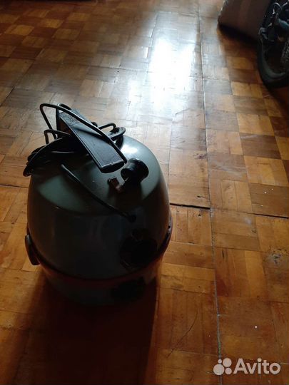 Пылесос Вихрь СССР